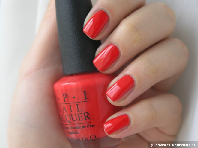 Два красных: OPI Nail Lacquer NL A44