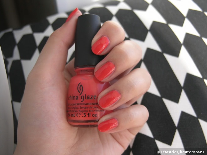 Аж глаза того-этого. Неонистый China Glaze Nail lacquer with hardeners 80939 High Hopes