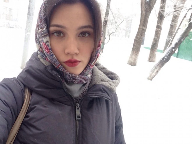 Помада Chanel Rouge Coco Shine №112 Téméraire