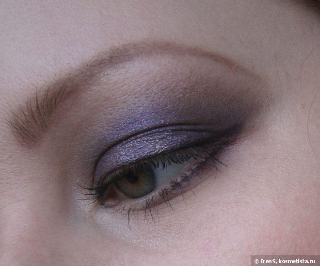 Catrice Liquid Metal Eyeshadow №050 We're The Inner Purple