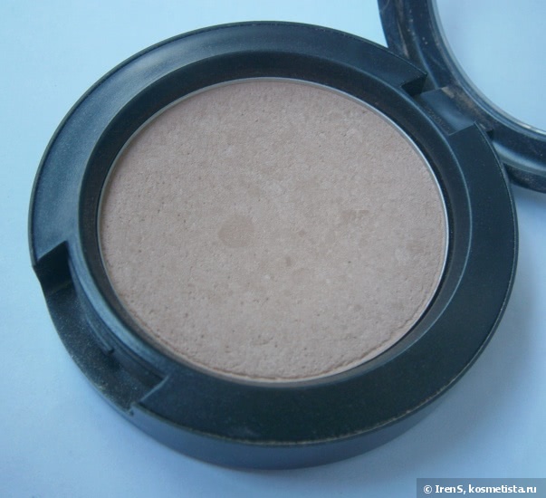 Еще один скульптор для светлокожих - MAC Pro Longwear Blush в оттенке Baby don't go