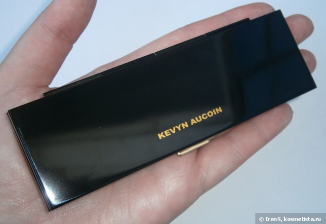 Kevyn Aucoin The Lip & Cheek Palette в оттенке Mauves