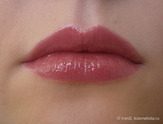 Clarins Gloss Prodige Intense Colour & Shine Lip Gloss в оттенке №06 Raspberry