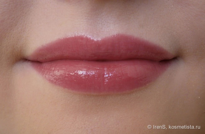 Clarins Gloss Prodige Intense Colour & Shine Lip Gloss в оттенке №06 Raspberry