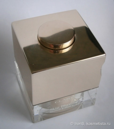 Clarins The Skin Illusions Mineral & Plant Extracts Loose Powder Foundation в оттенке 103 Ivory