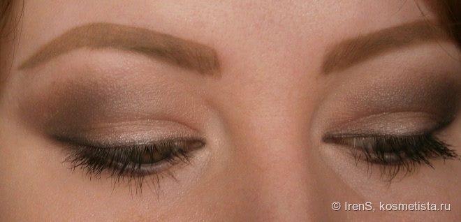 Urban Decay Naked Smoky Palette