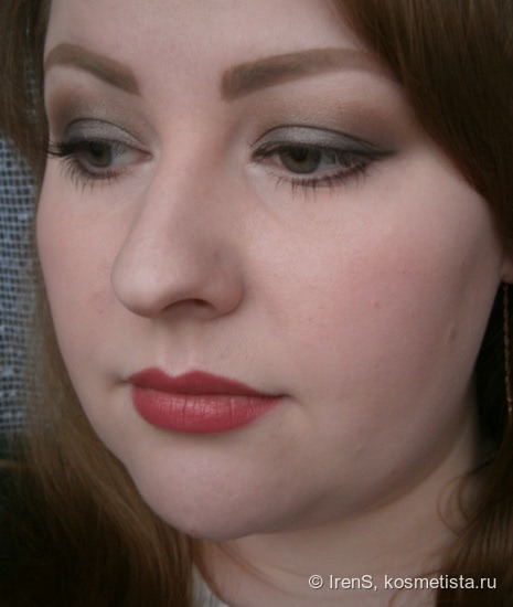 Urban Decay Naked Smoky Palette