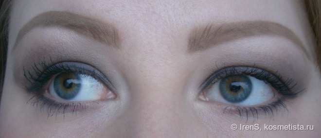 Urban Decay Naked Smoky Palette