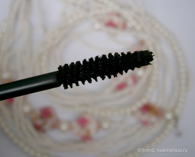 Limoni «Volume up» Volume mascara №01 Black