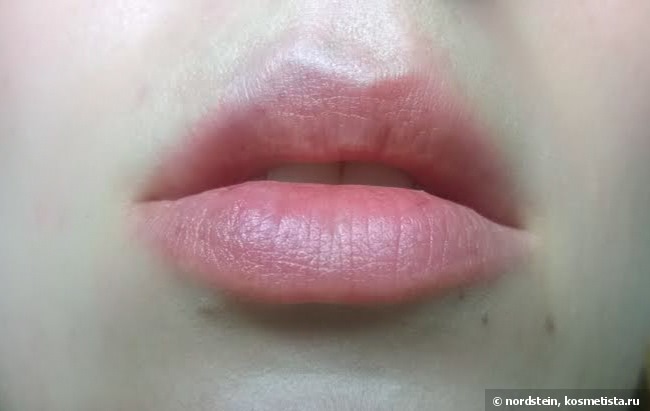 MAC Prep+Prime Lip Base и MAC Matte Lipstick Diva