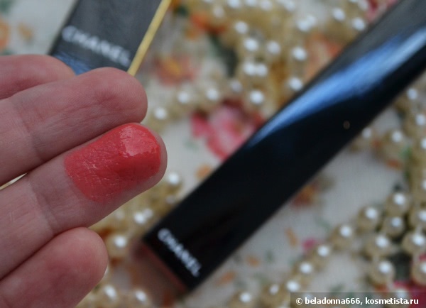 Неприятный сюрприз с Chanel Rouge Allure Gloss Colour and Shine lipgloss in one clic #13, Affriolant
