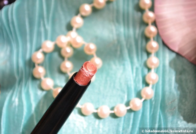 Летние красавцы Chanel: Le Vernis #697 Terrana и Stylo Eyeshadow Fresh Effect #127 Laurier rose