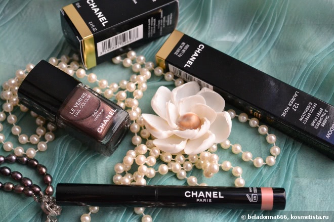 Летние красавцы Chanel: Le Vernis #697 Terrana и Stylo Eyeshadow Fresh Effect #127 Laurier rose