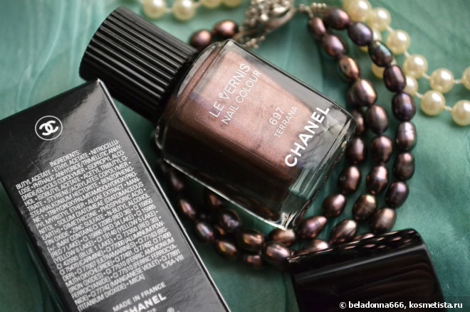 Летние красавцы Chanel: Le Vernis #697 Terrana и Stylo Eyeshadow Fresh Effect #127 Laurier rose