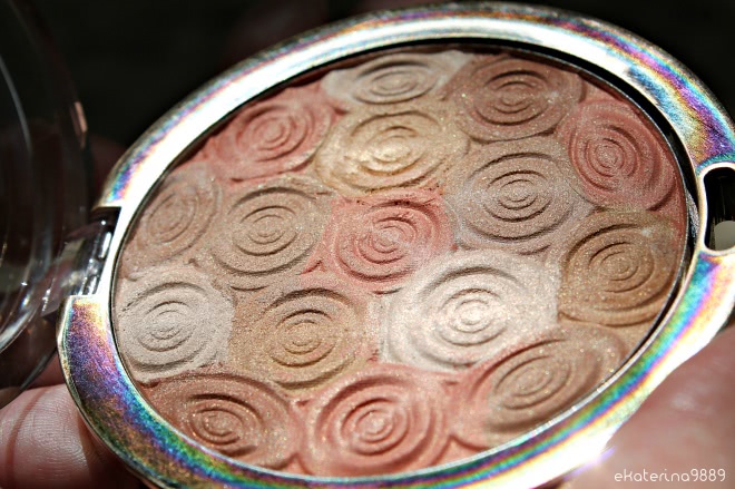 Пост красоты и разочарованья. Пудра Milani Illuminating Face Powder, 01 Amber Nectar