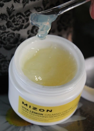 Mizon Vita lemon calming cream