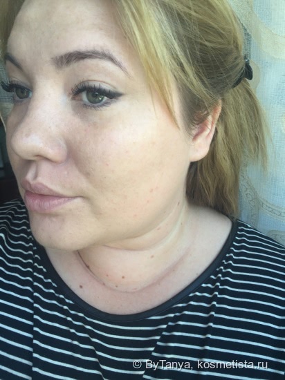 Косметика для лица на лето тон от Mac face and body foundation и увлажняющий крем от Diademine Lift+ корректор тона
