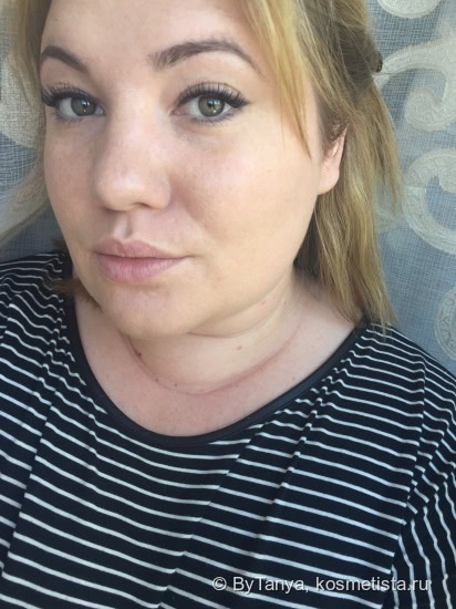 Косметика для лица на лето тон от Mac face and body foundation и увлажняющий крем от Diademine Lift+ корректор тона