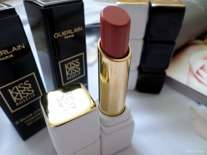 Увлажняющая и придающая объем помада-бальзам Guerlain Kiss Kiss Roselip Hydrating & Plumping Tinted Lip Balm в оттенках #R371 Morning Rose и #R372 Chic Pink