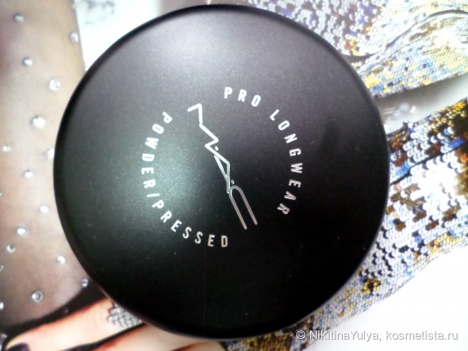 Устойчивая компактная пудра MAC Pro Longwear Powder/Pressed в оттенке Medium Plus