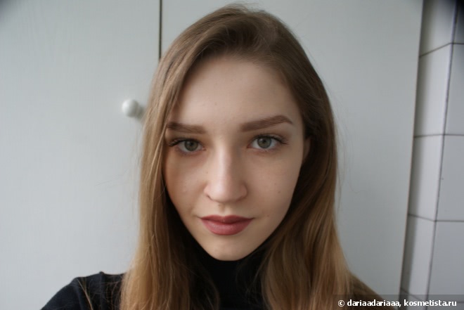 Стойкий карандаш для губ MAC Pro Longwear Lip Pencil в оттенке Staunchly Stylish