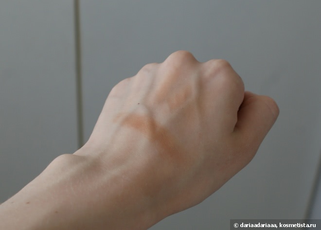 Бронзер из весенней линейки Dior Diorskin Nude Air Tan Powder 003 Cinnamon