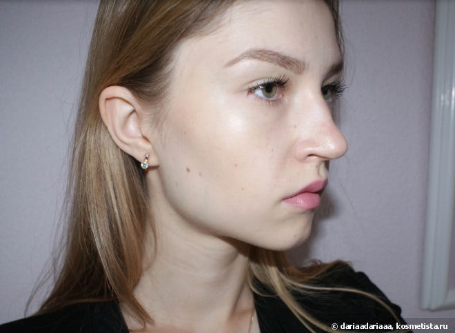 Тональный крем «Естественное сияние» Chanel Vitalumiere Aqua Ultra Light Skin Perfecting Makeup SPF 15 в оттене 10 Beige