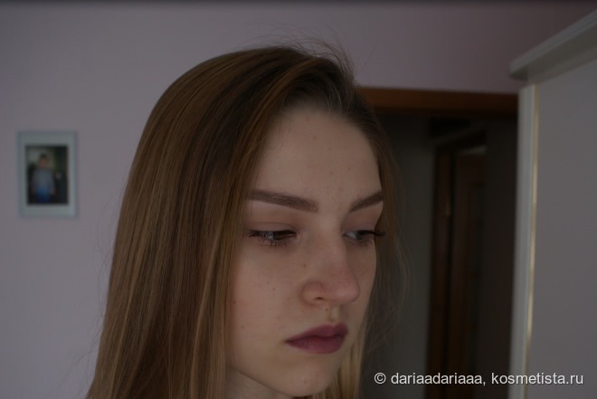 И тени, и база - Maybelline Color Tattoo # 91 Creme De Rose