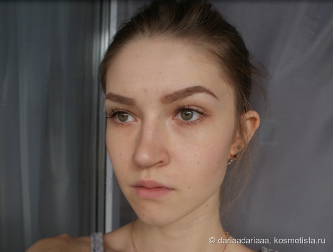 Тушь для ресниц Maybelline New York Volum' Express Rocket black