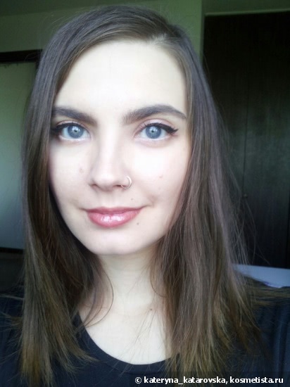 Сочное лето с блесками Shiny Kiss Flavored Gloss - Beauty Rush - Victoria's Secret (оттенки Razzberry Ice, Sugar High, Midnightini, Grapefruit Blast)