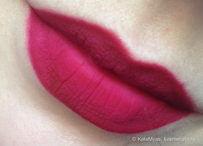 Инновация от Touch in Sol Пудровый тинт Chroma powder Lip Tint в оттенке Motrica 2,5 г