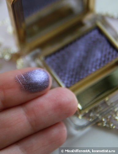 Моно-тени Estée Lauder Pure Color Gelée Powder EyeShadow #03 Cyber Lilac