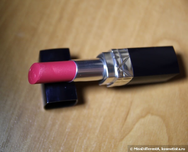 Неожиданный подарок - Помада Dior Rouge Dior Baume Natural Lip Treatment Couture Colour #568 Rose Rose