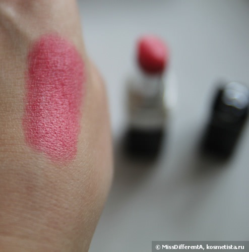 Неожиданный подарок - Помада Dior Rouge Dior Baume Natural Lip Treatment Couture Colour #568 Rose Rose