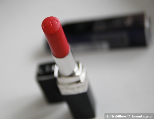 Неожиданный подарок - Помада Dior Rouge Dior Baume Natural Lip Treatment Couture Colour #568 Rose Rose