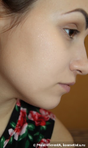Достойная пудра Givenchy Prisme Libre #7 Voile Rosé
