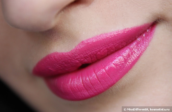 Девичий розовый: Clinique pop lip colour+primer rouge intense + base #10 Punch Pop
