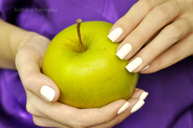 Белый, но не пушистый. Лак для ногтей Inglot O2M Breathable Nail Enamel в оттенке 601