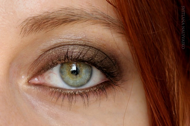 Бронзовая патина. Устойчивые моно-тени для век Vivienne Sabo Paris Petite Jeux Eye Shadow Longlasting в оттенке 117