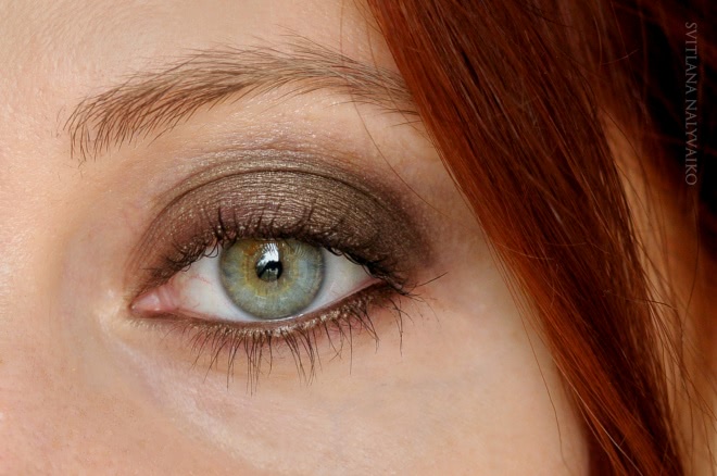 Бронзовая патина. Устойчивые моно-тени для век Vivienne Sabo Paris Petite Jeux Eye Shadow Longlasting в оттенке 117