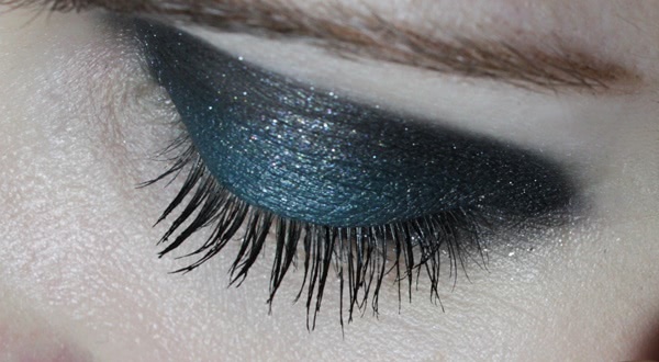 Тени для век H&M High Impact Eye Colour - The New Yew