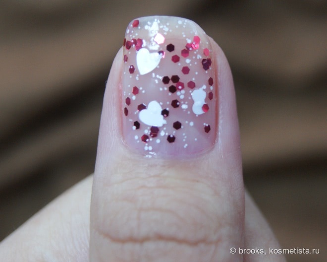 Naillook by Cosmopolitan. Заслуживает ли внимания?