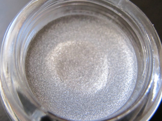 Моя прелесть Pupa Sporty Chic Vamp! Cream Eyeshadow 001 Purity Seal