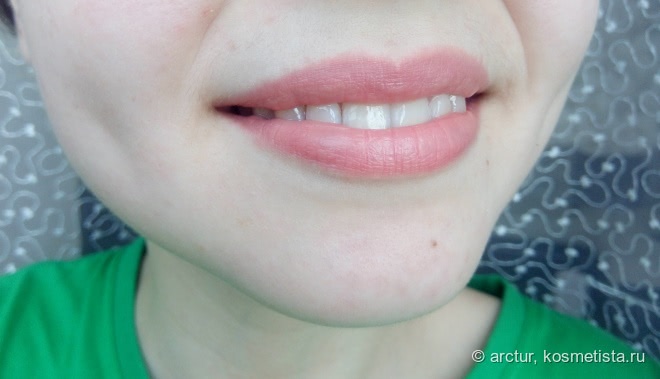 Новинка от Clinique - Pop Glaze Sheer Lip Colour + Primer в оттенке 02 Melon Drop Pop