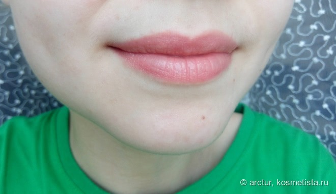 Новинка от Clinique - Pop Glaze Sheer Lip Colour + Primer в оттенке 02 Melon Drop Pop