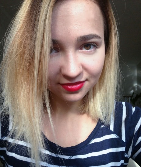 Первая красная, первая люксовая Guerlain Rouge Automatique Hydrating Long-Lasting Lip Colour №121 Rouge d’Enfer