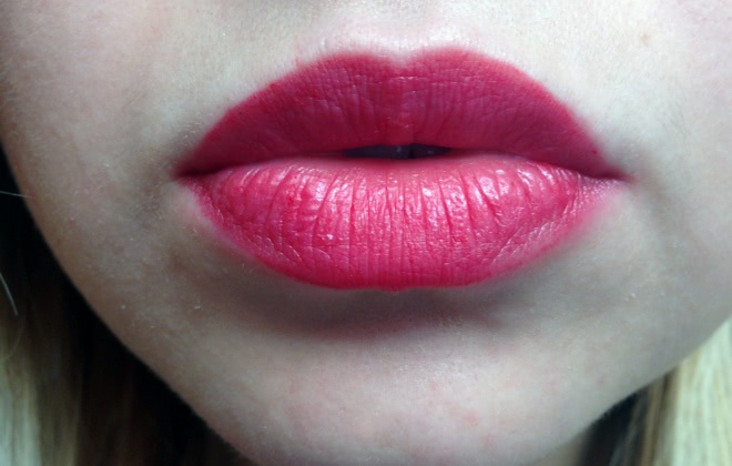 Первая красная, первая люксовая Guerlain Rouge Automatique Hydrating Long-Lasting Lip Colour №121 Rouge d’Enfer