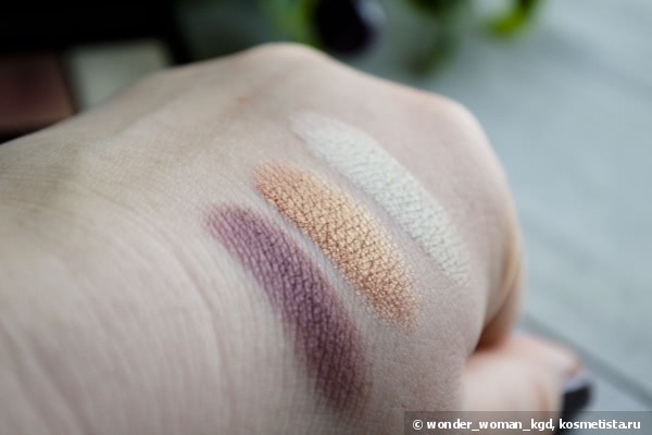 Весна всегда со мной,даже противной дождливой зимой!Shiseido Luminizing Satin Eye Color Trio RD 299 (Beach Grass)
