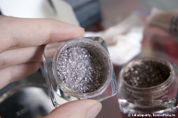 Знакомство с пигментами Rire Pigment Eyeshadow #01 Snow White, #2 Gold Clutch, #4 A Pink