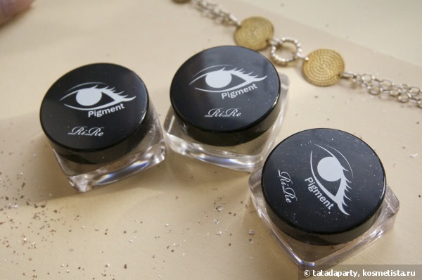 Знакомство с пигментами Rire Pigment Eyeshadow #01 Snow White, #2 Gold Clutch, #4 A Pink